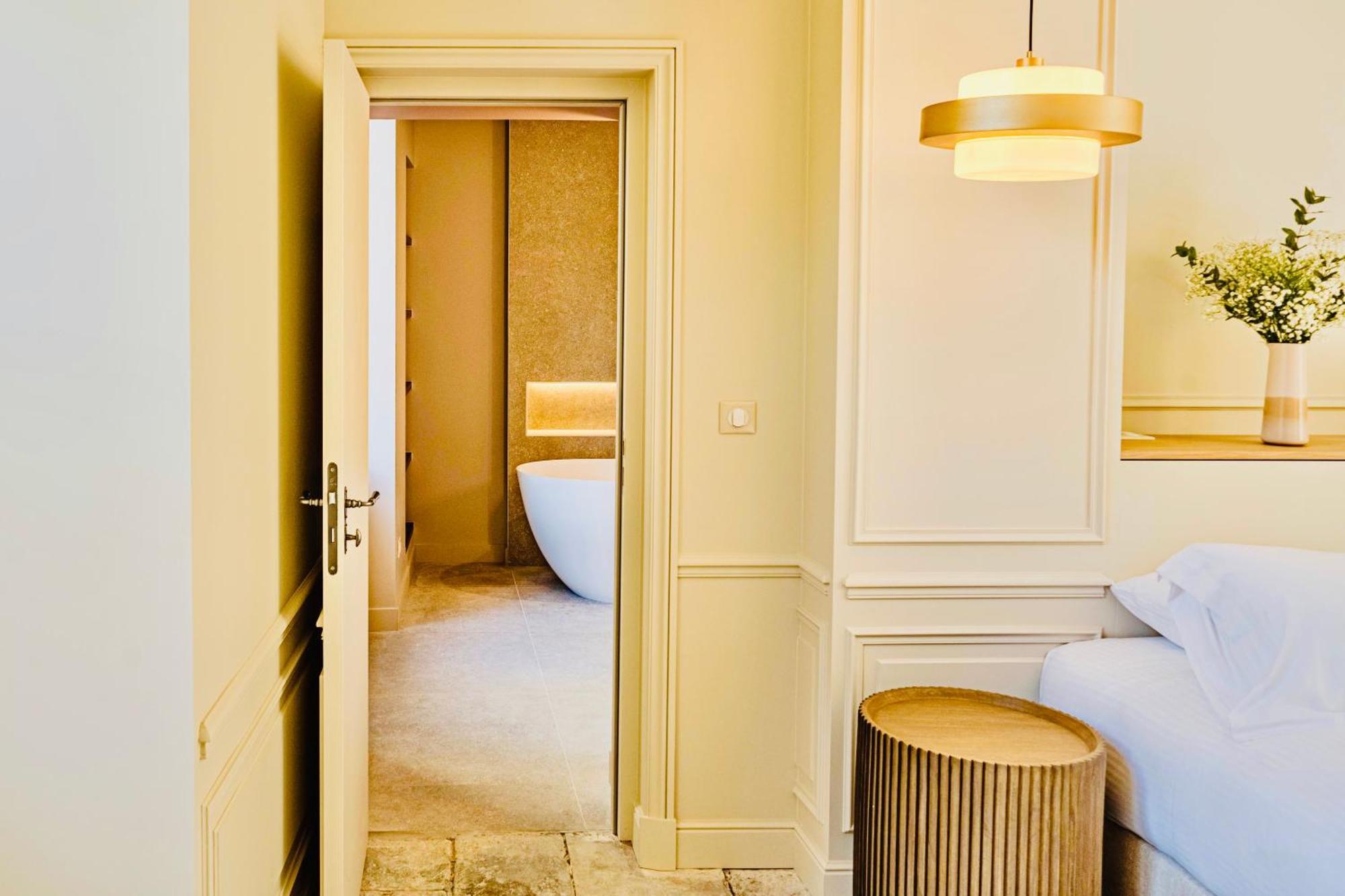 Bayeux, Normandy, Private Mansion, 17Th-18Th Century, In The City المظهر الخارجي الصورة